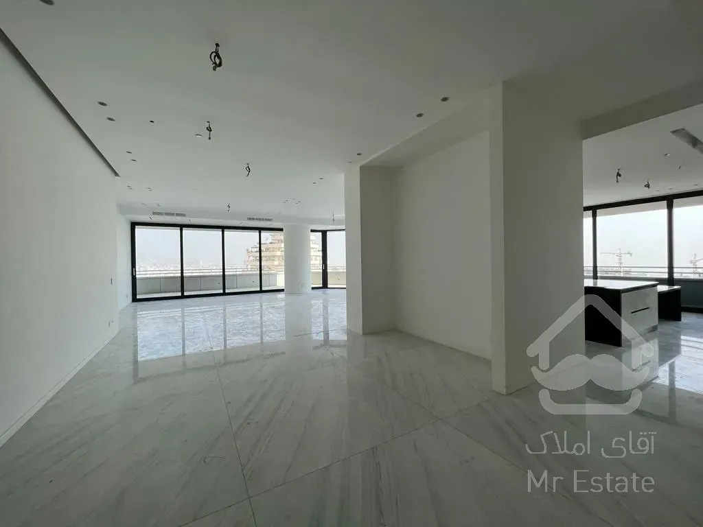 رهن برج باغ 280 متری در زعفرانیه