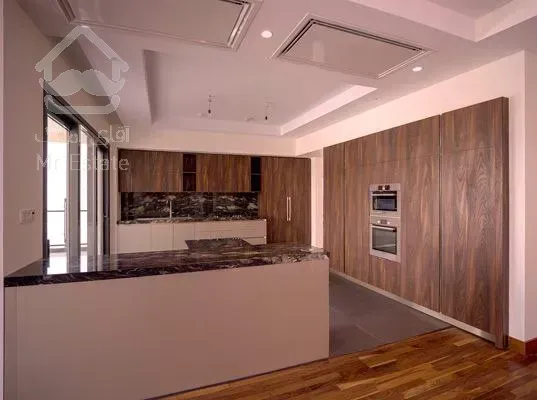 رهن برج باغ 340 متری در فرشته