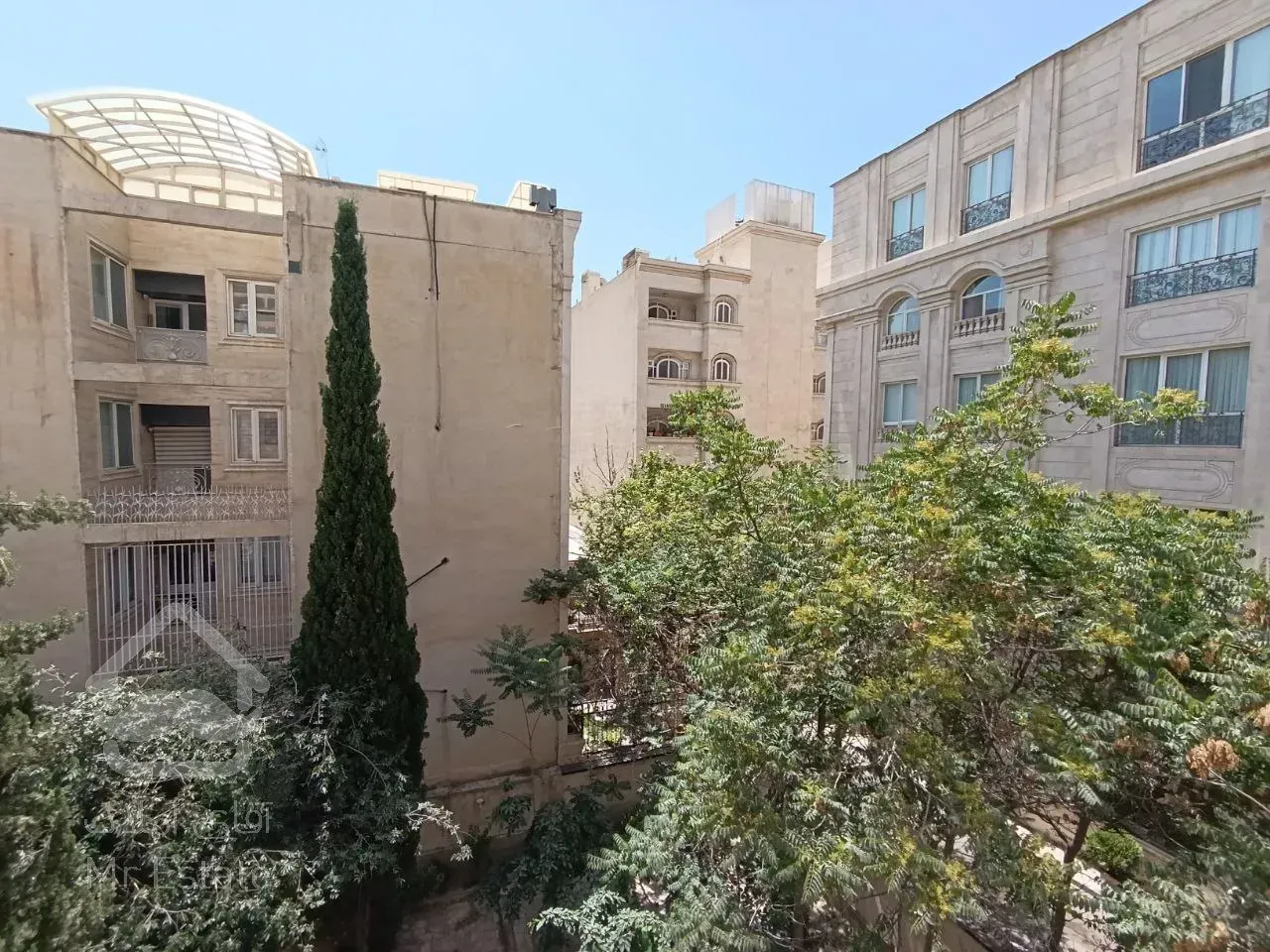 رهن آپارتمان 150 متری در زعفرانیه