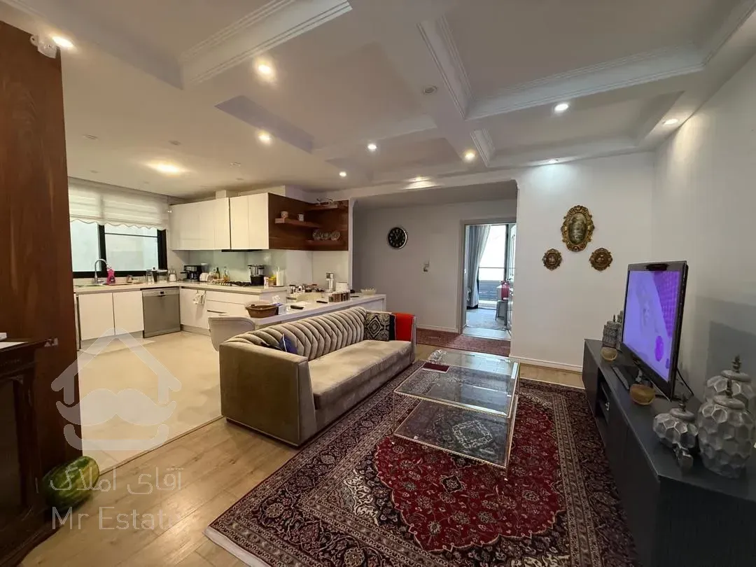 رهن آپارتمان 200 متری در زعفرانیه