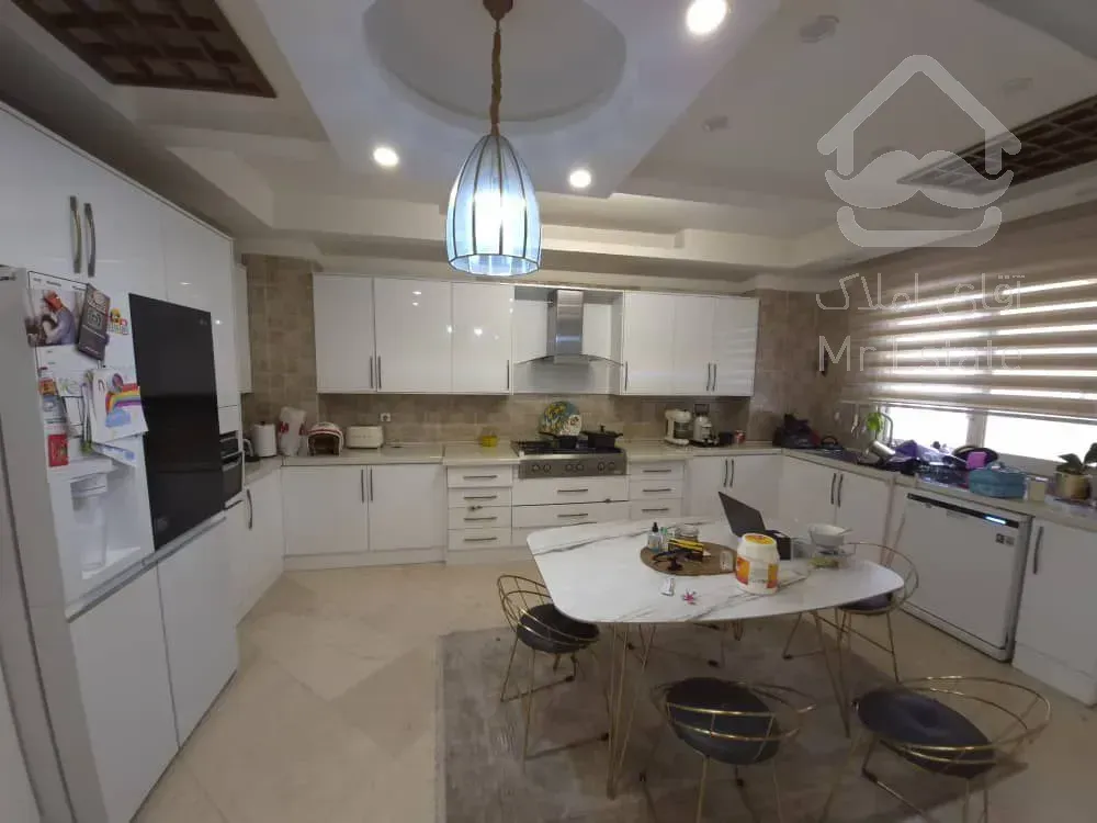 رهن آپارتمان 350 متری در زعفرانیه