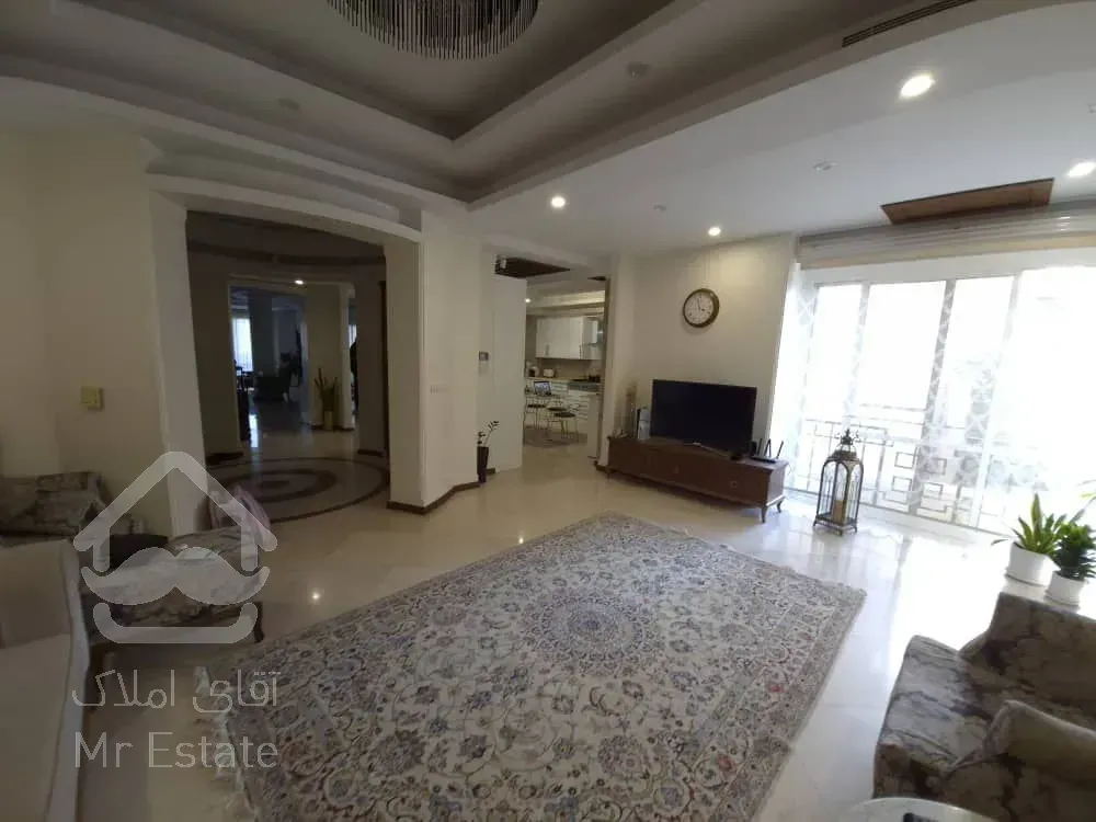 رهن آپارتمان 350 متری در زعفرانیه