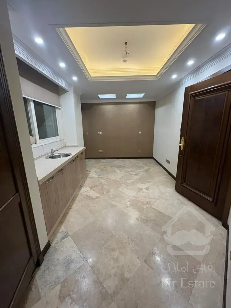 رهن آپارتمان 220 متری در ولنجک