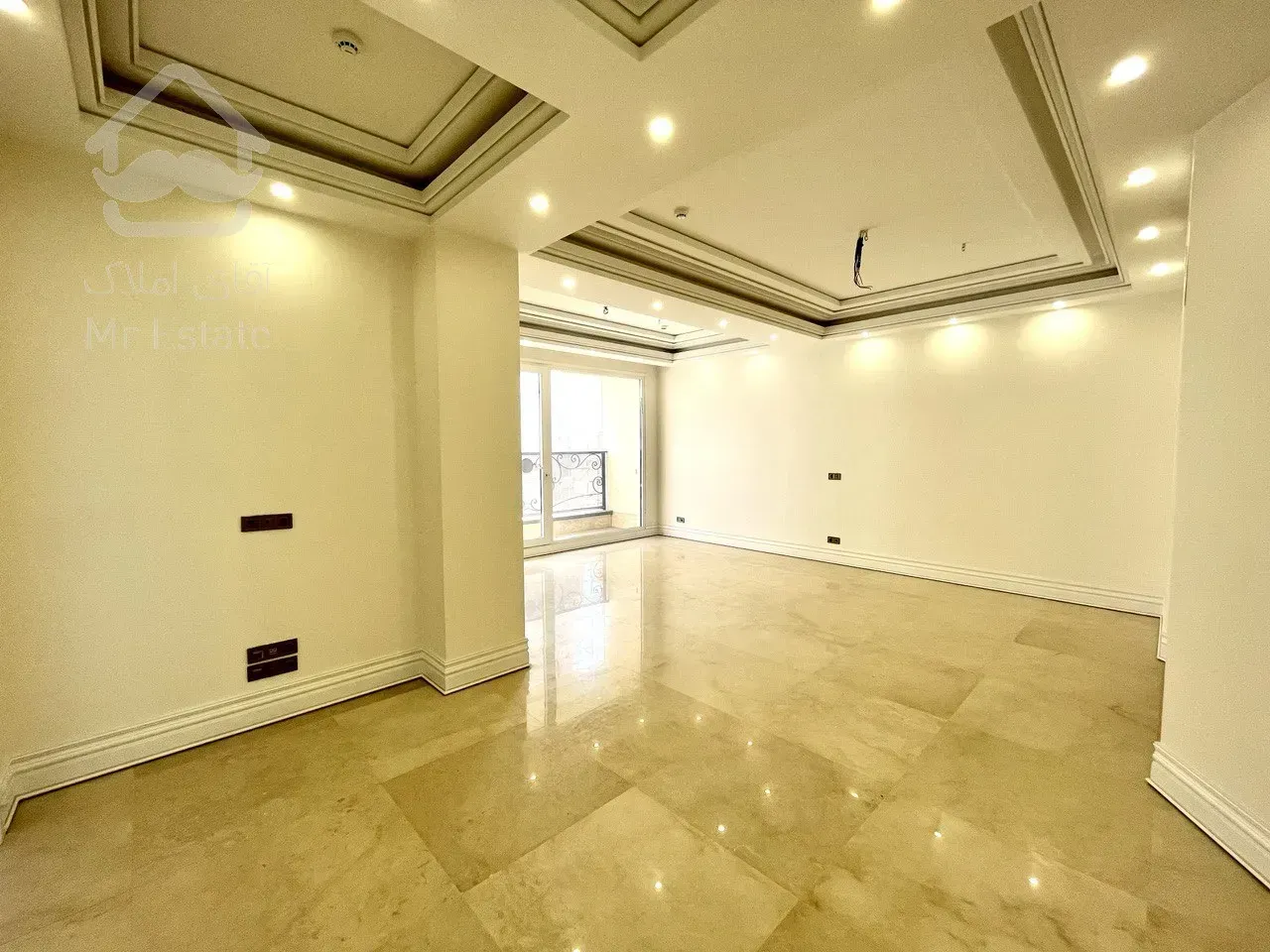 فروش آپارتمان 130 متری در زعفرانیه