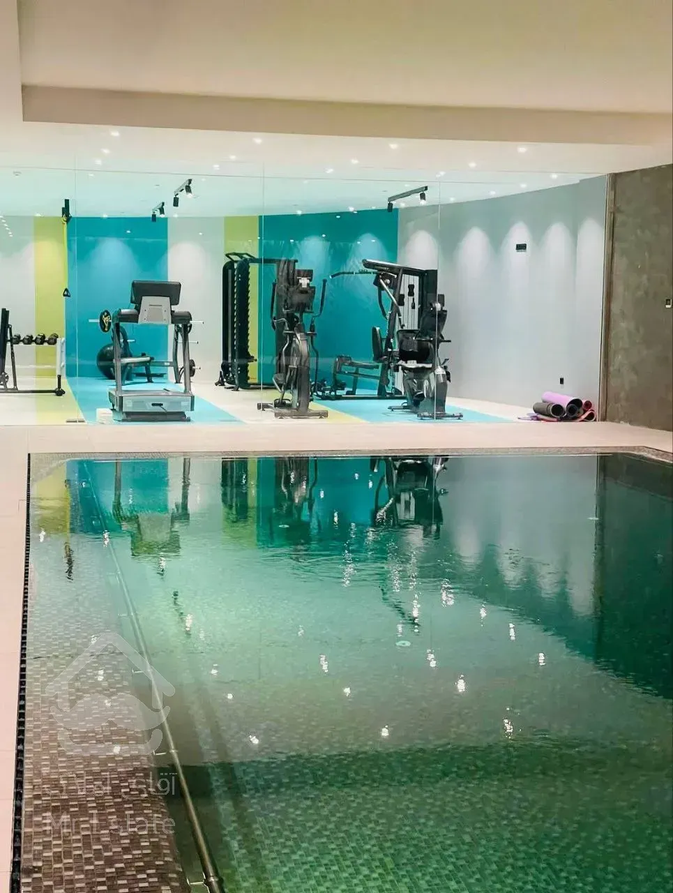 اجاره آپارتمان 330 متری در فرشته