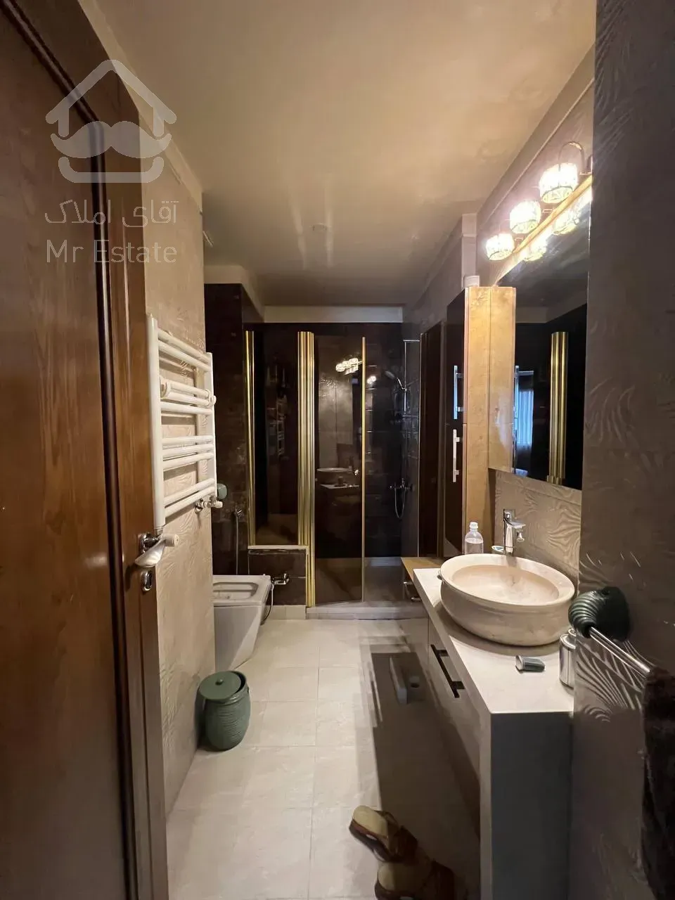 فروش آپارتمان 240 متری در محمودیه