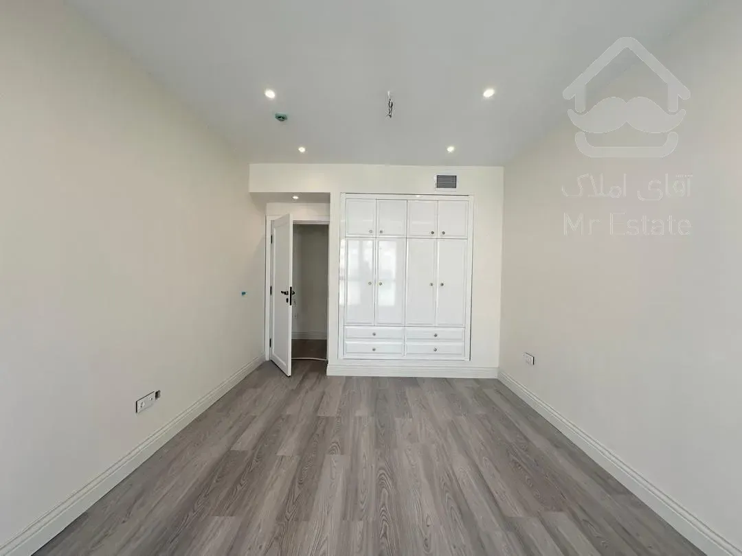 فروش آپارتمان 235 متری در ولنجک