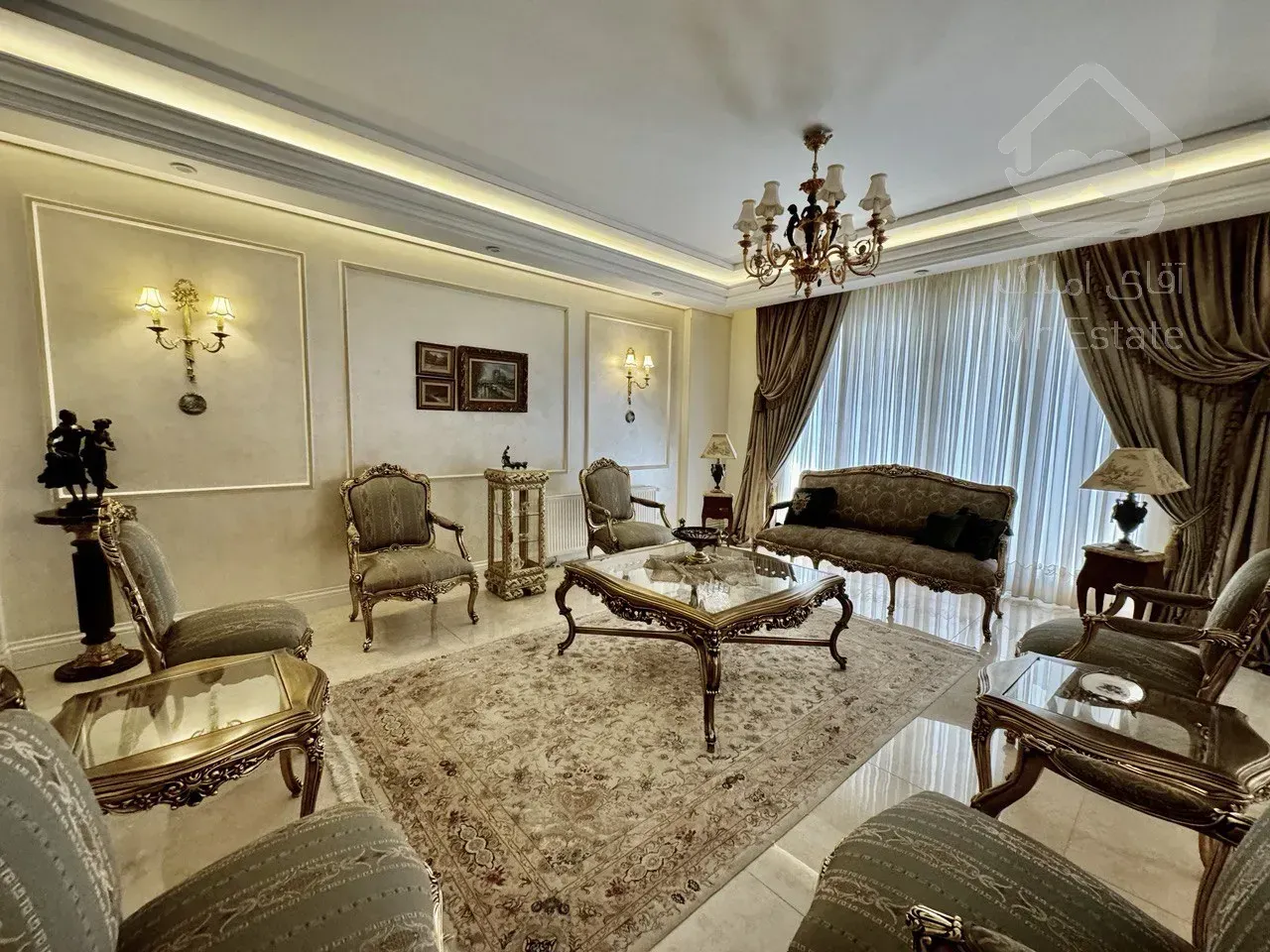 فروش آپارتمان 205 متری در زعفرانیه