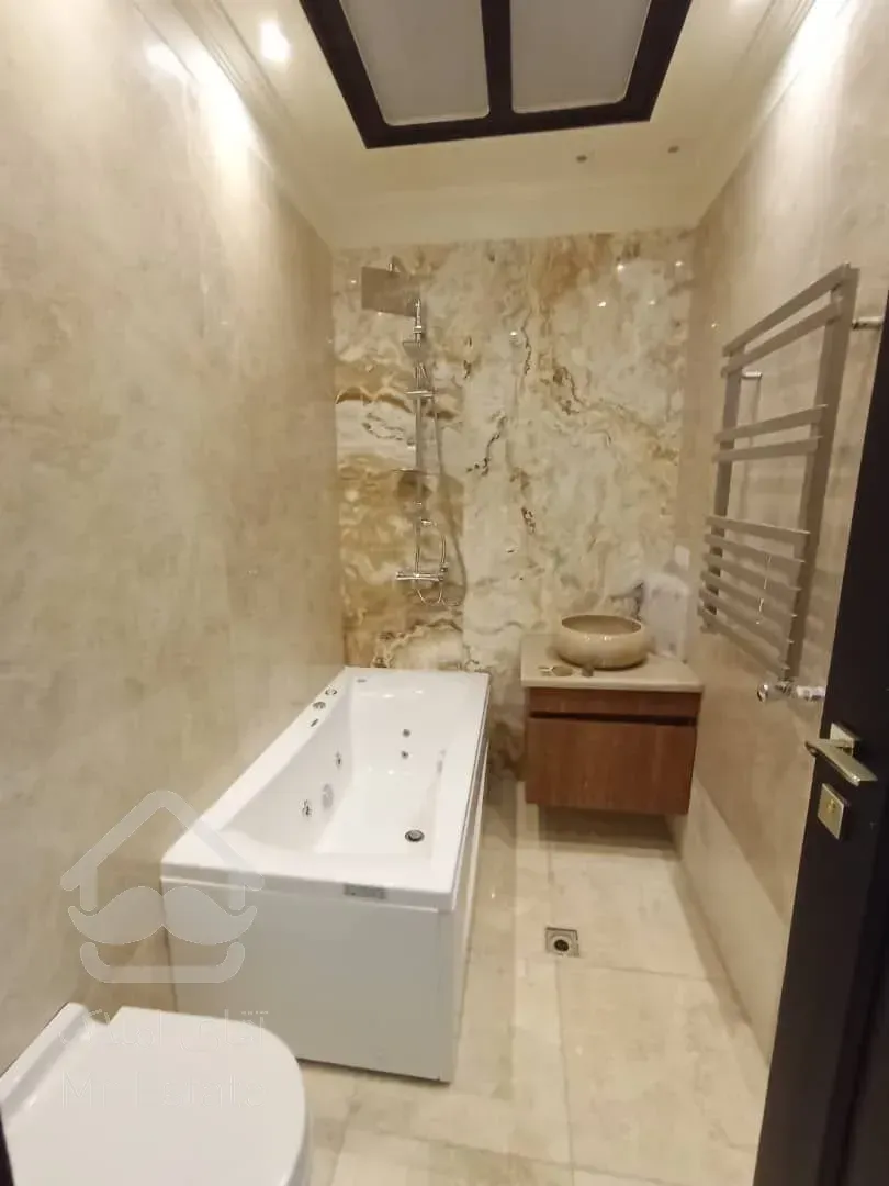 رهن آپارتمان 408 متری در ولنجک