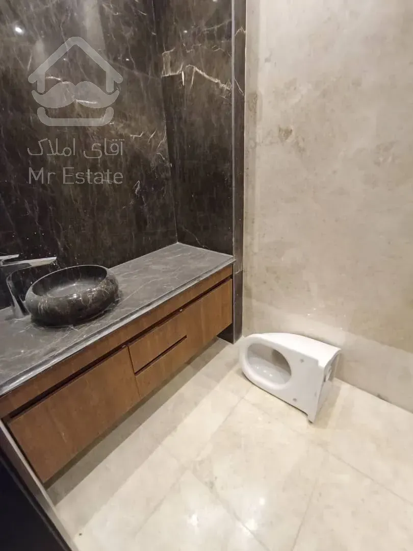 رهن آپارتمان 408 متری در ولنجک