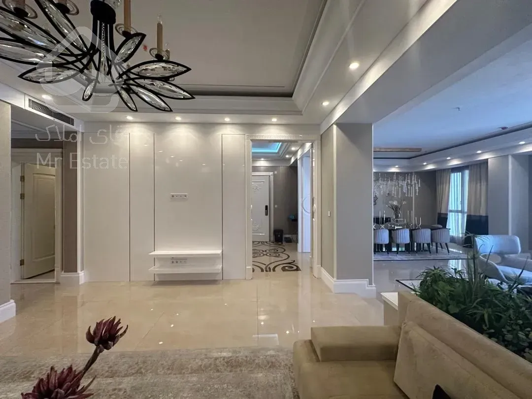 رهن برج 230 متری در ولنجک