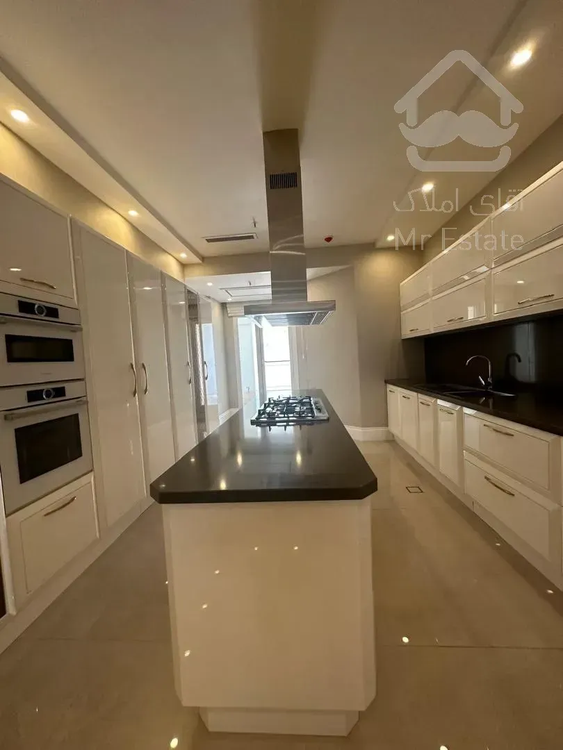 رهن برج 230 متری در ولنجک