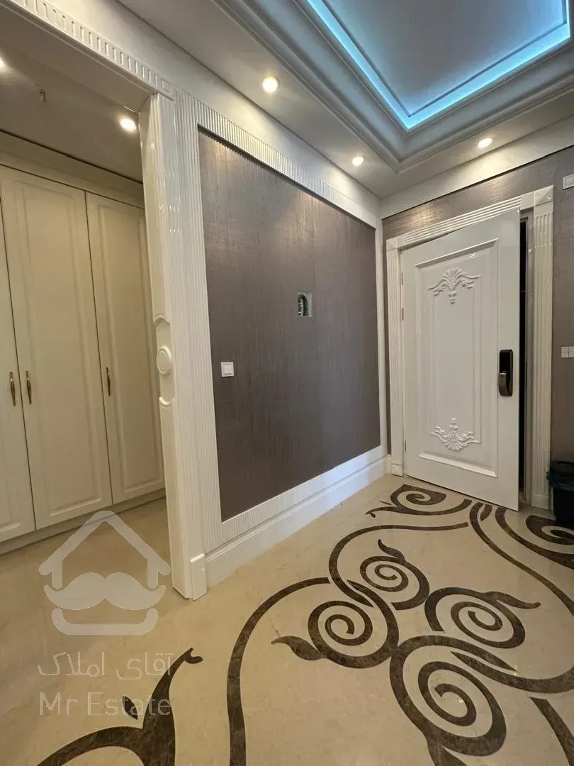 رهن برج 230 متری در ولنجک