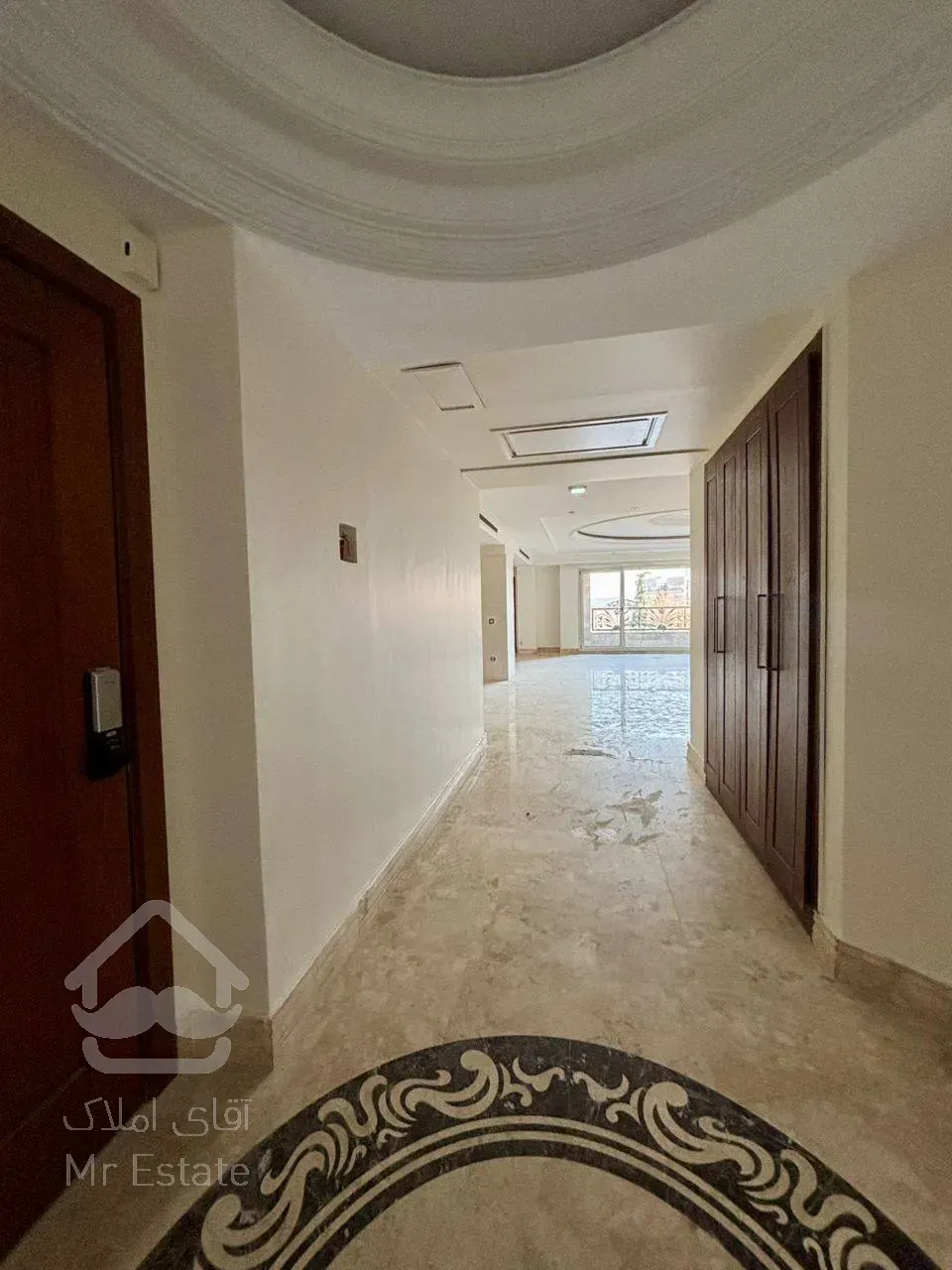 اجاره آپارتمان 270 متری در زعفرانیه