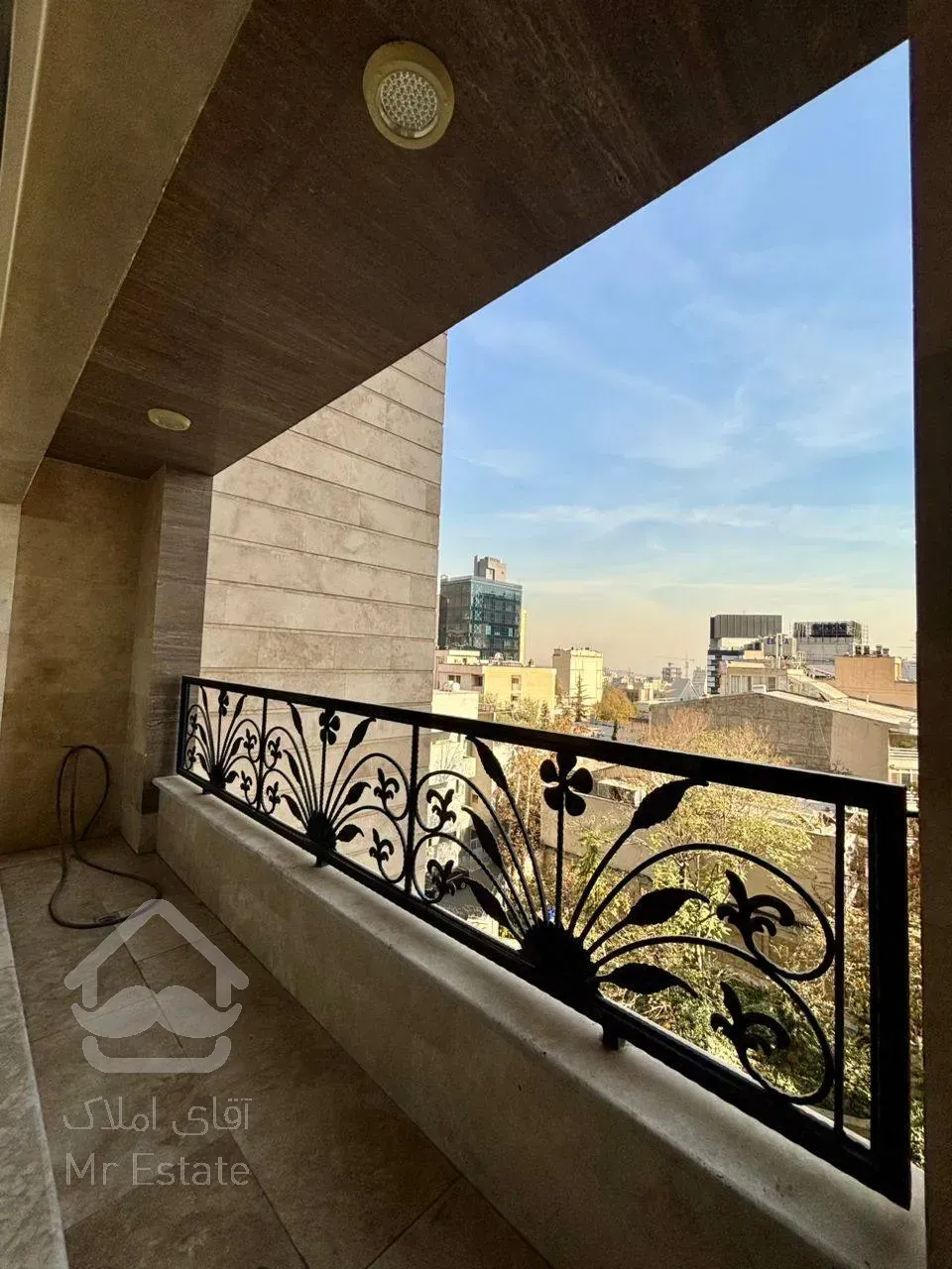 اجاره آپارتمان 270 متری در زعفرانیه