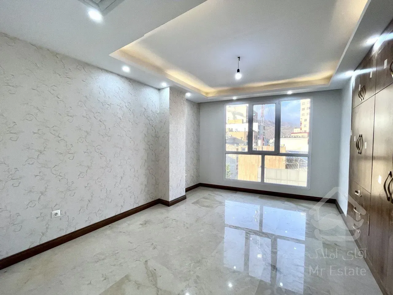 فروش آپارتمان 242 متری در ولنجک