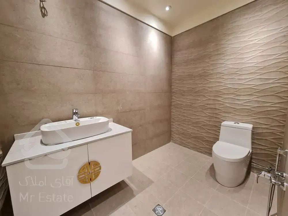 رهن آپارتمان 320 متری در ولنجک