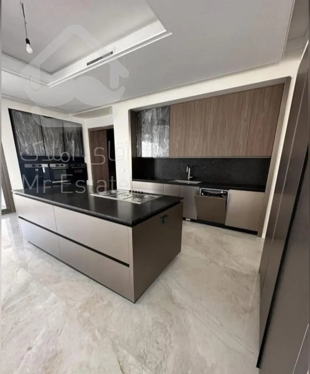 فروش آپارتمان 390 متری در زعفرانیه