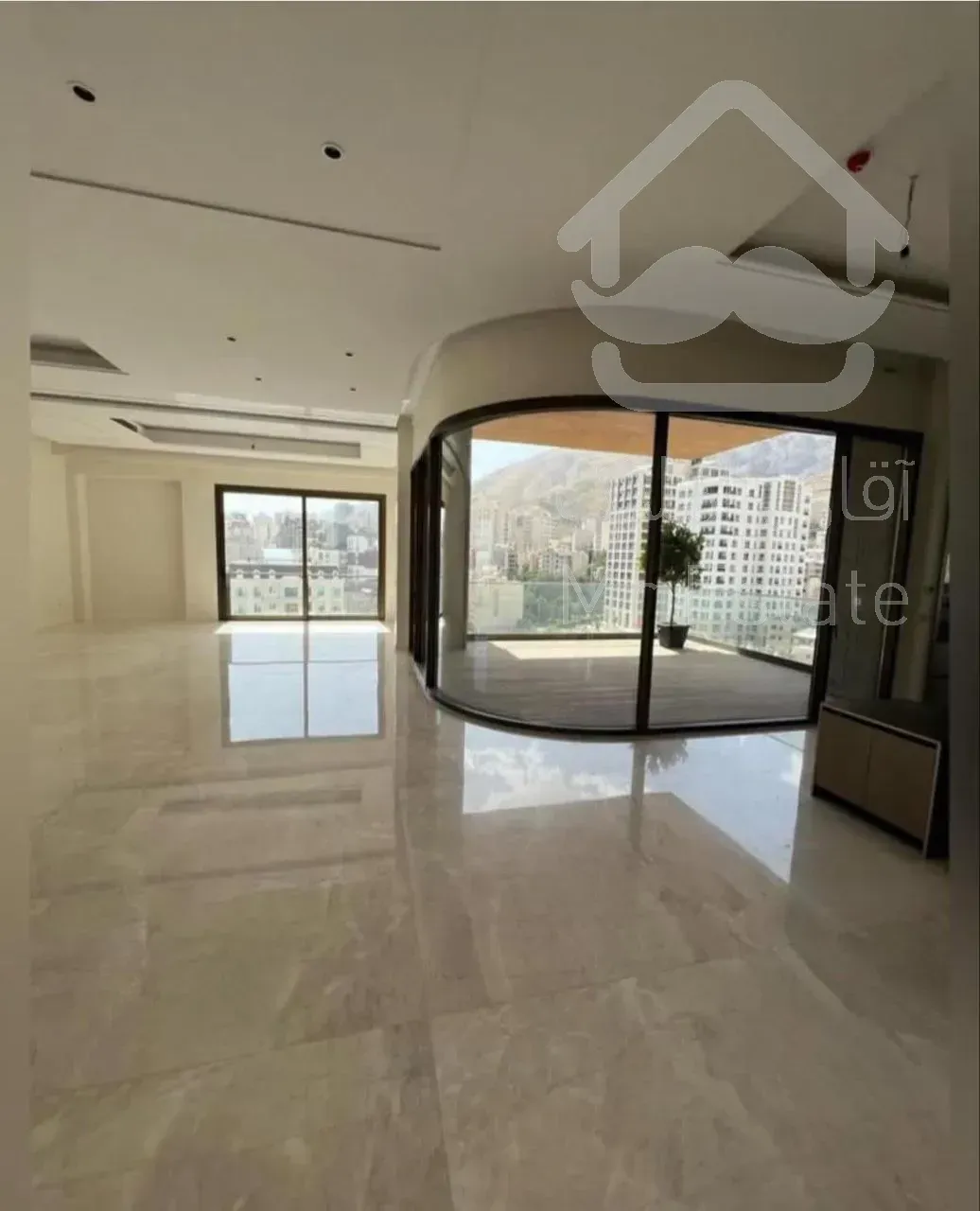 فروش آپارتمان 390 متری در زعفرانیه