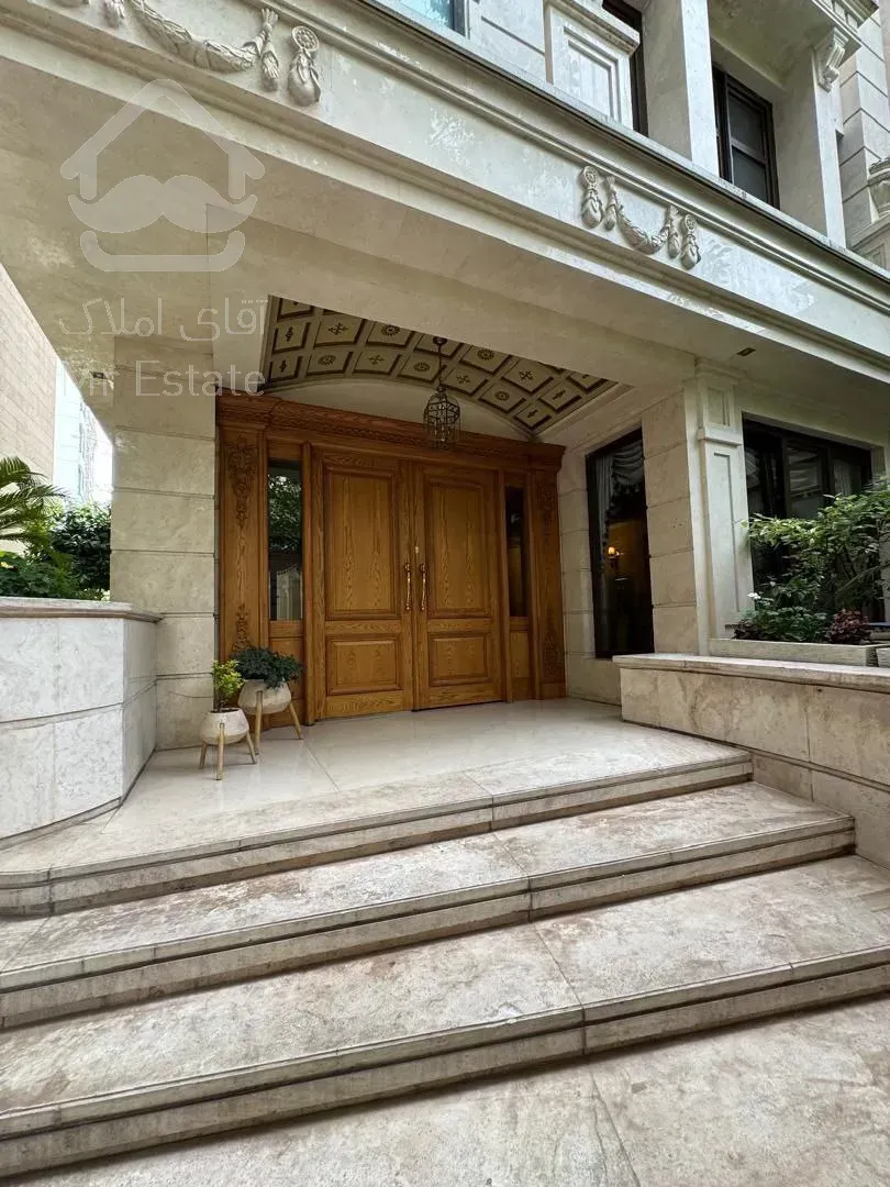 فروش آپارتمان 300 متری در زعفرانیه