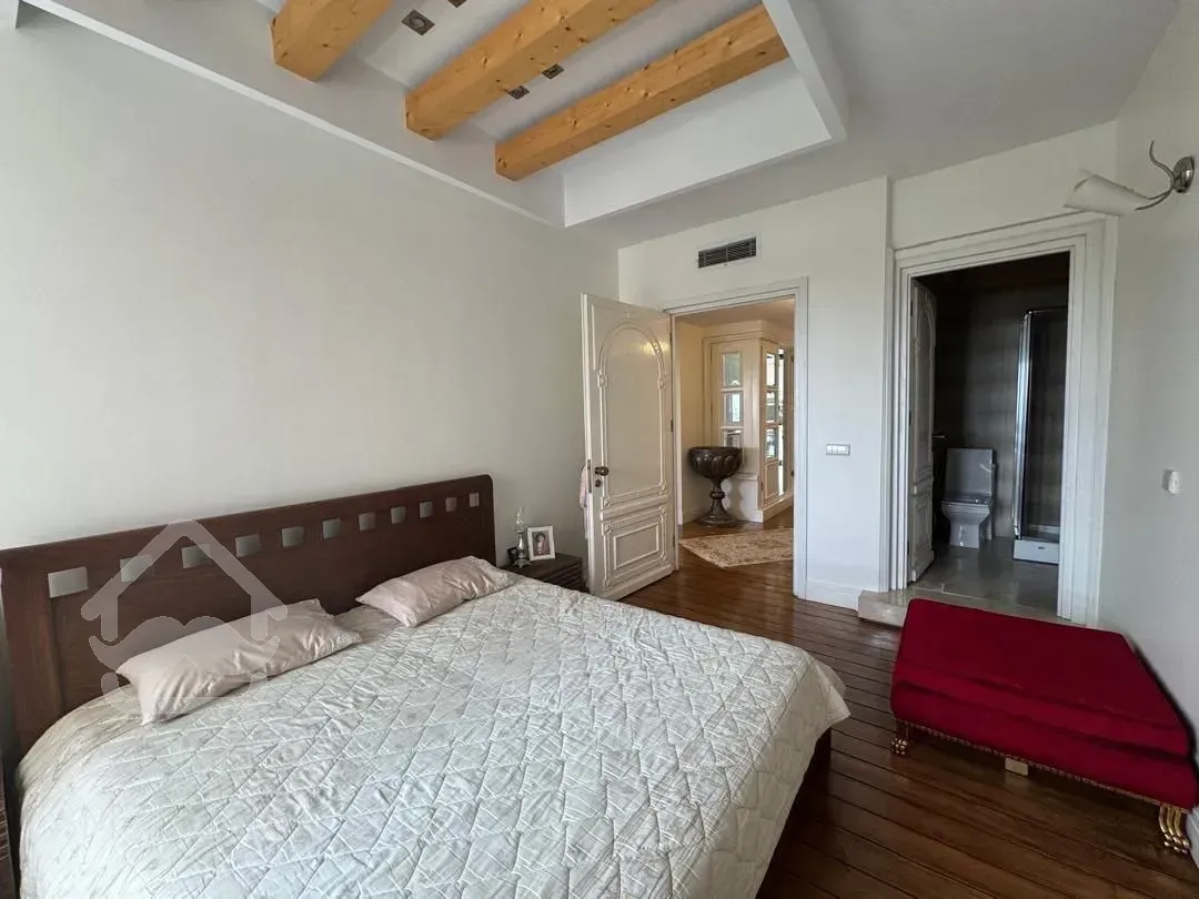 فروش آپارتمان 300 متری در زعفرانیه