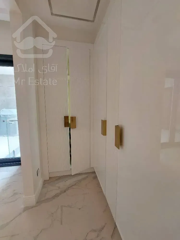 رهن آپارتمان 380 متری در زعفرانیه