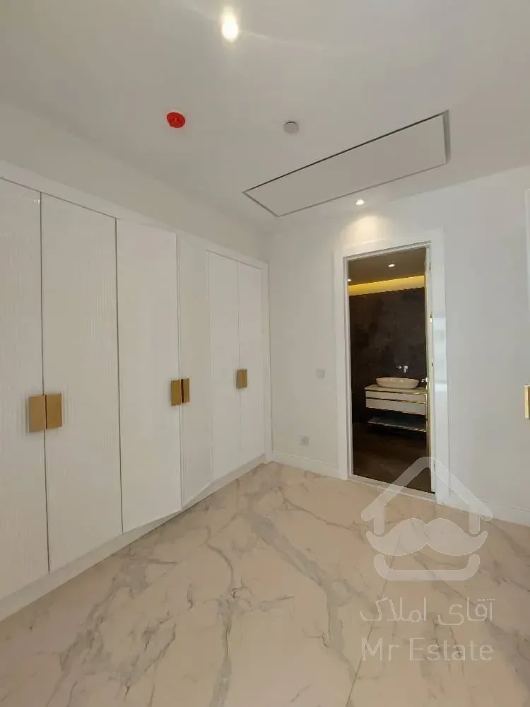 رهن آپارتمان 380 متری در زعفرانیه