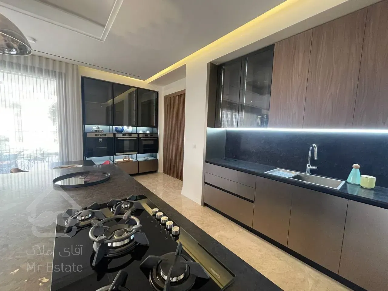 اجاره برج باغ 370 متری در زعفرانیه