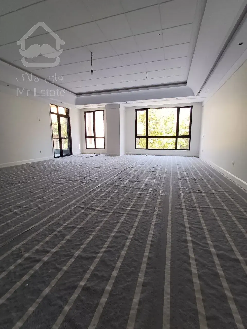 فروش برج باغ 450 متری در زعفرانیه