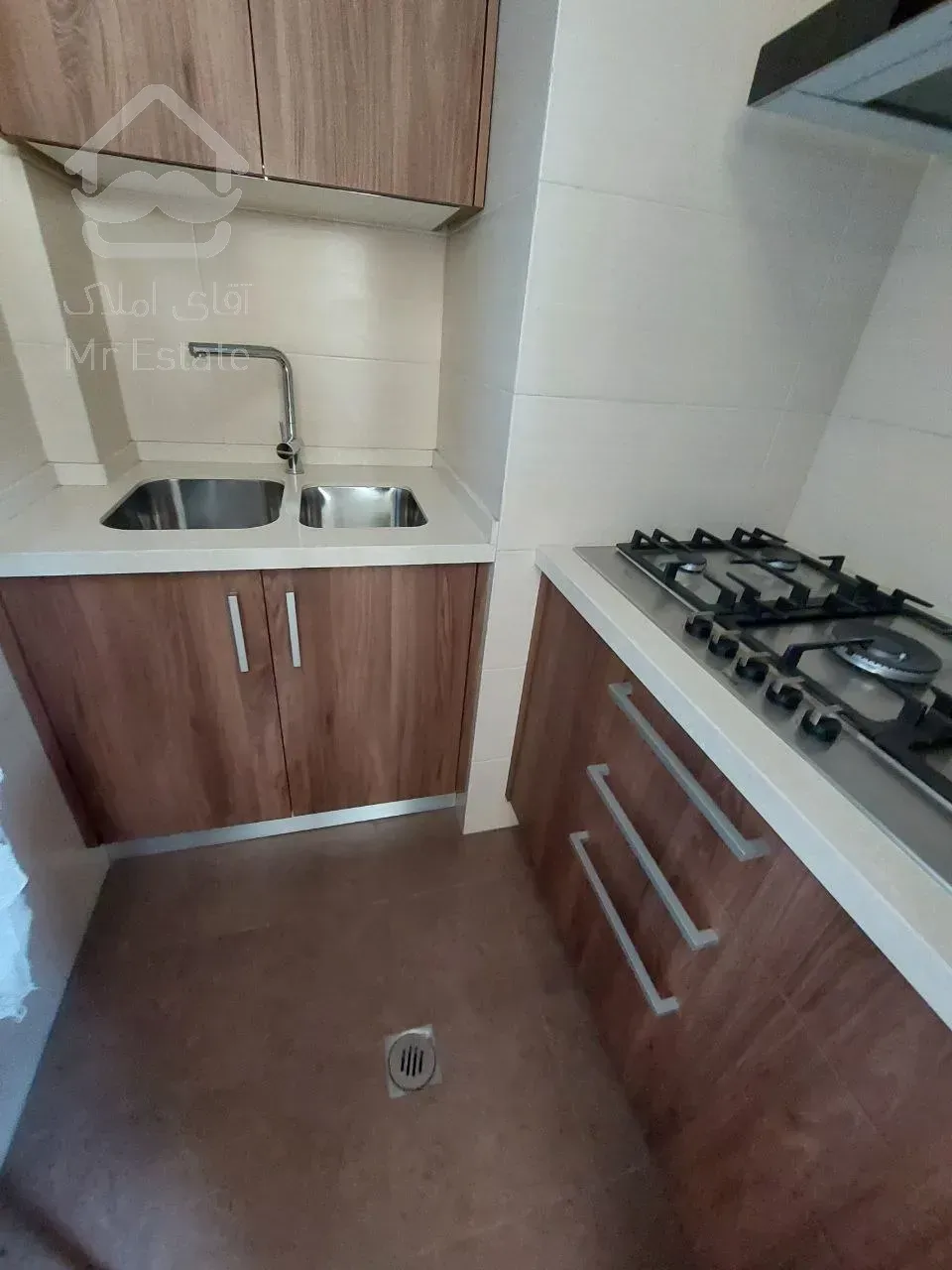 رهن آپارتمان 430 متری در محمودیه