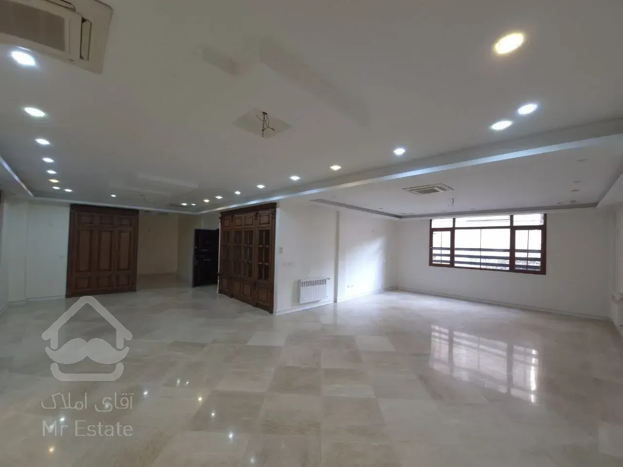 رهن آپارتمان 200 متری در فرشته