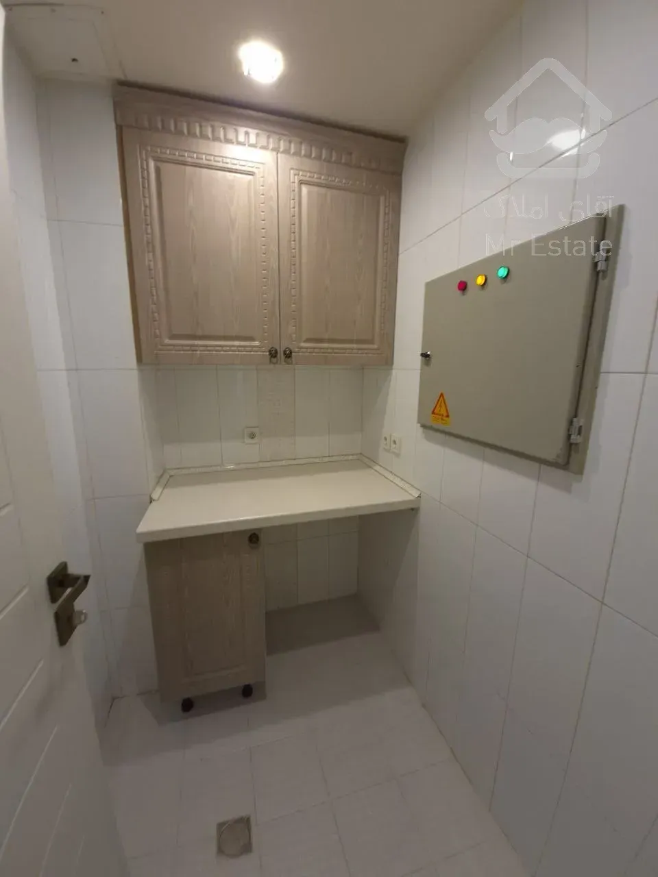 رهن آپارتمان 200 متری در فرشته