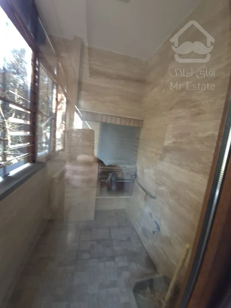 رهن آپارتمان 200 متری در فرشته