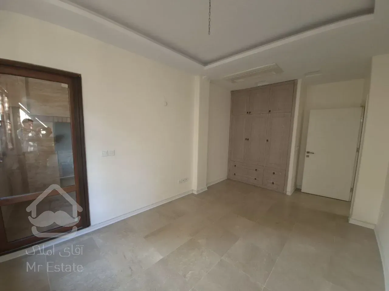 رهن آپارتمان 200 متری در فرشته