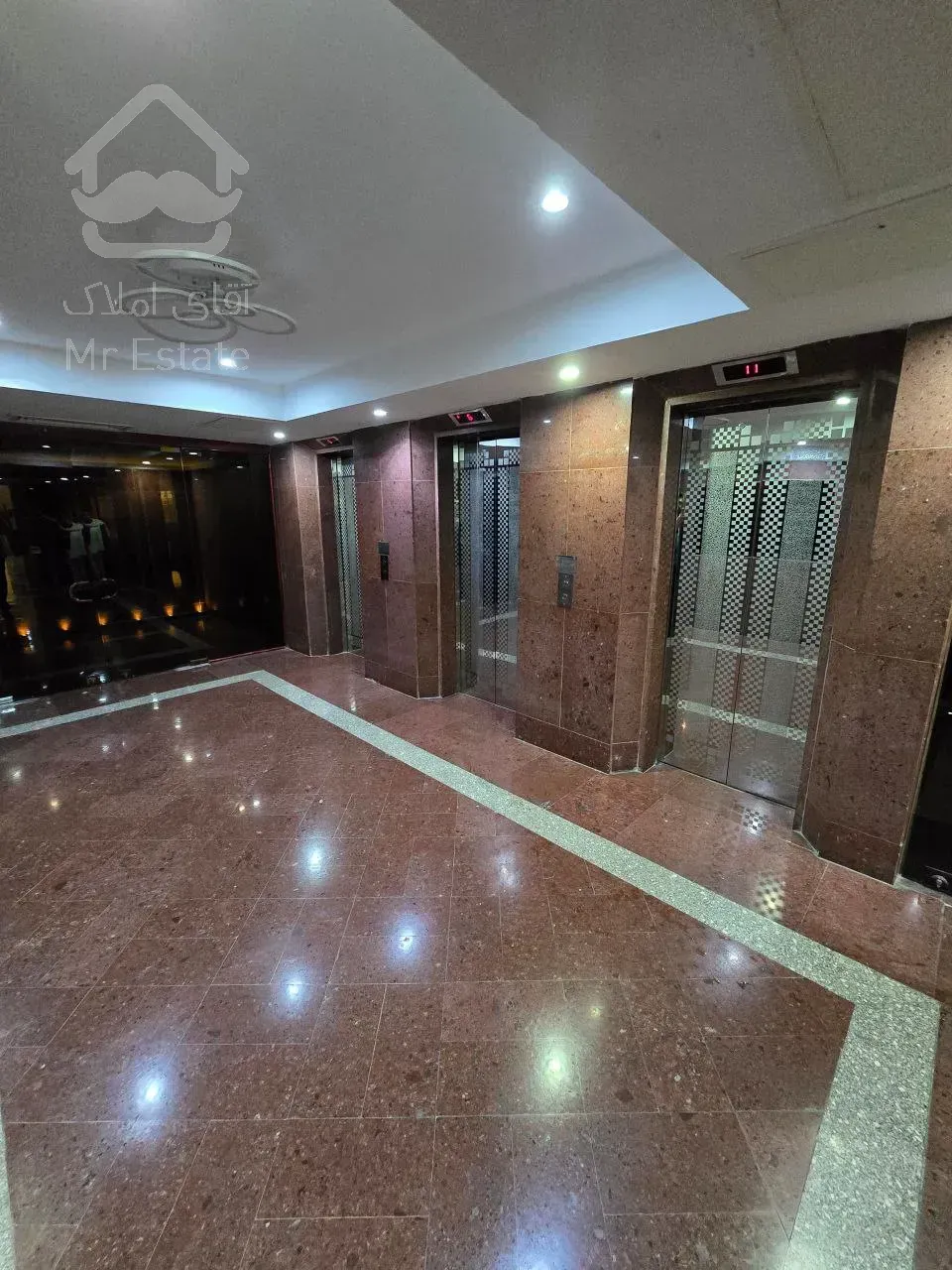 رهن برج باغ 220 متری در زعفرانیه