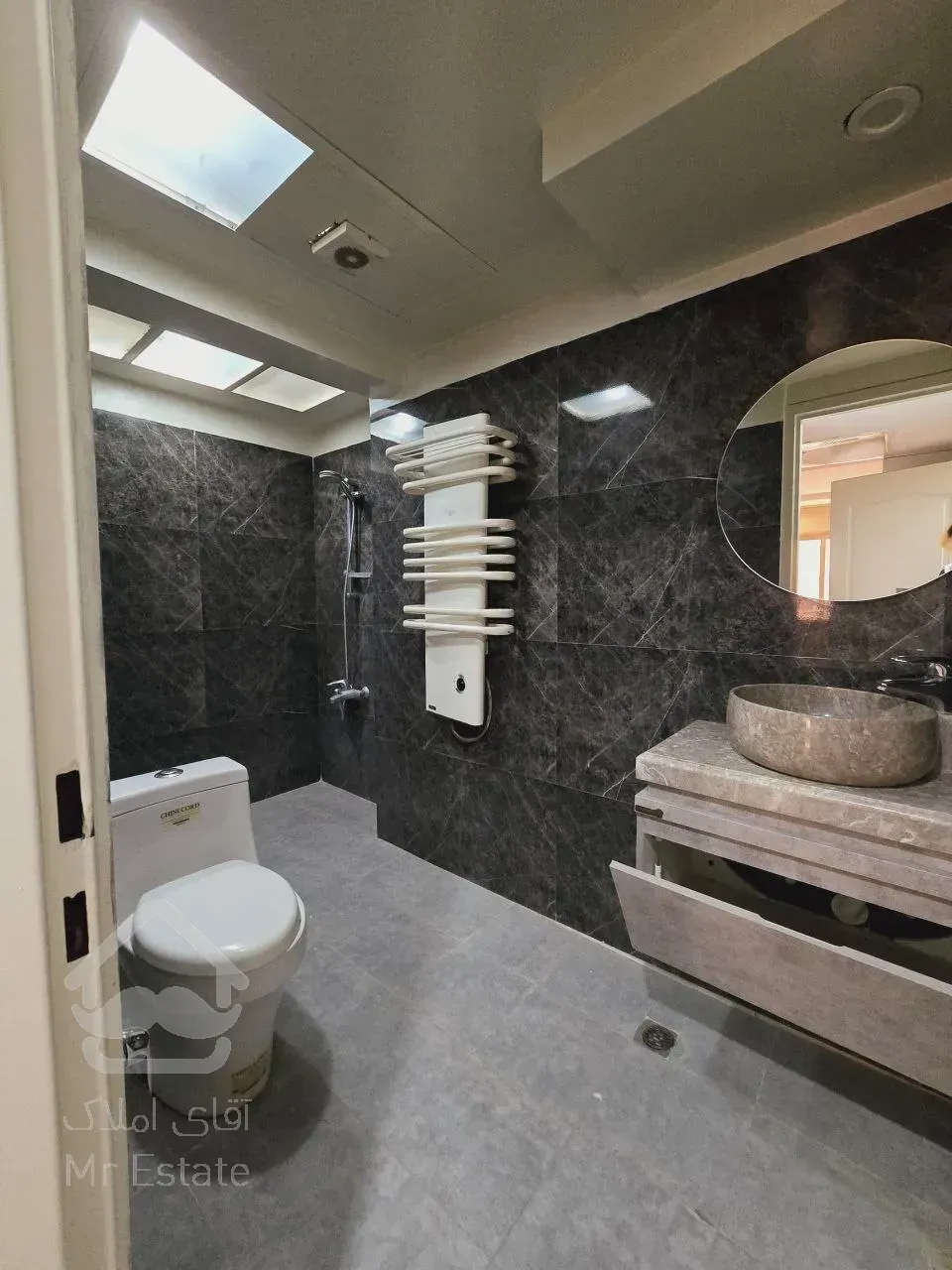 رهن برج باغ 220 متری در زعفرانیه