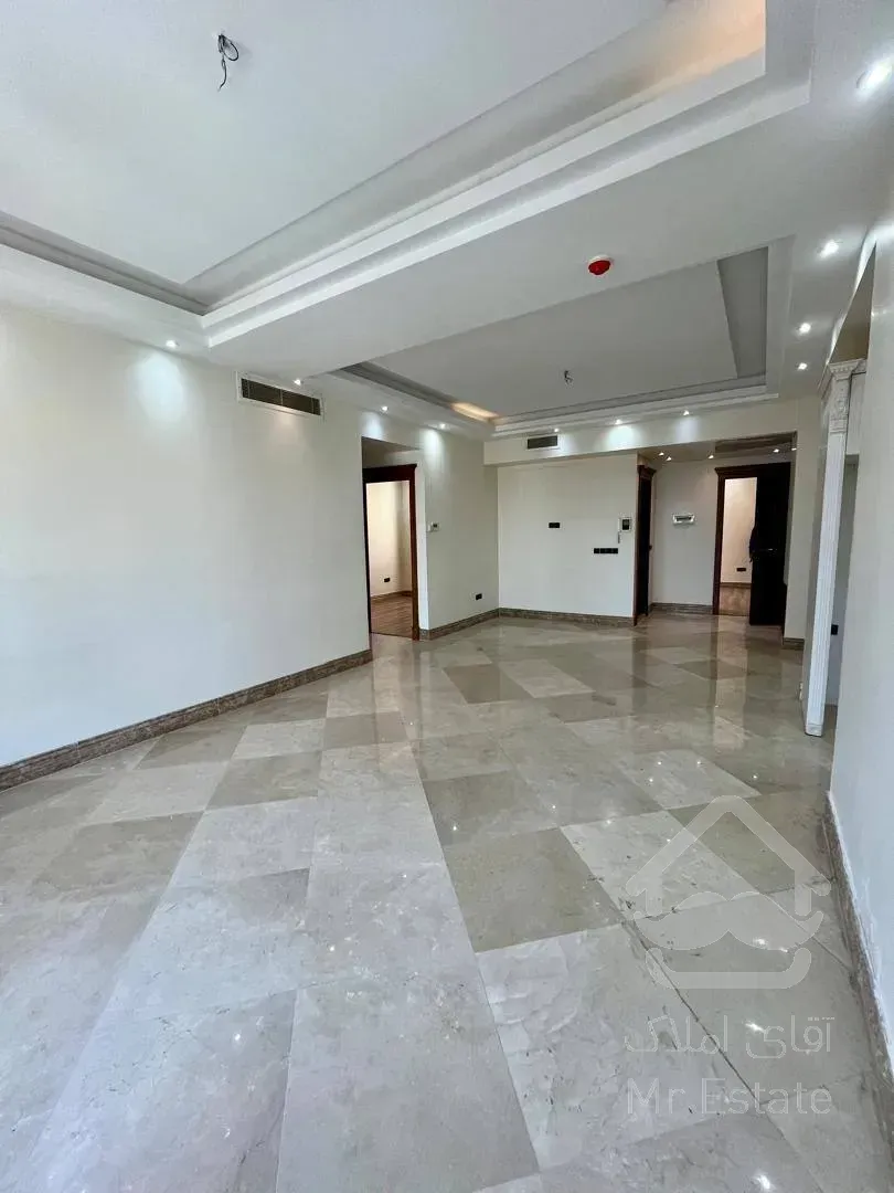 فروش آپارتمان 160  متری در زعفرانیه