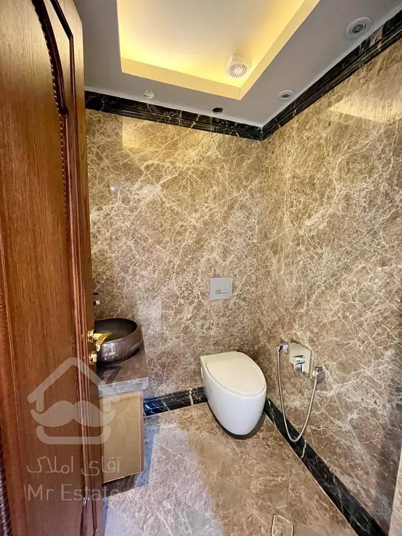 فروش آپارتمان 160  متری در زعفرانیه