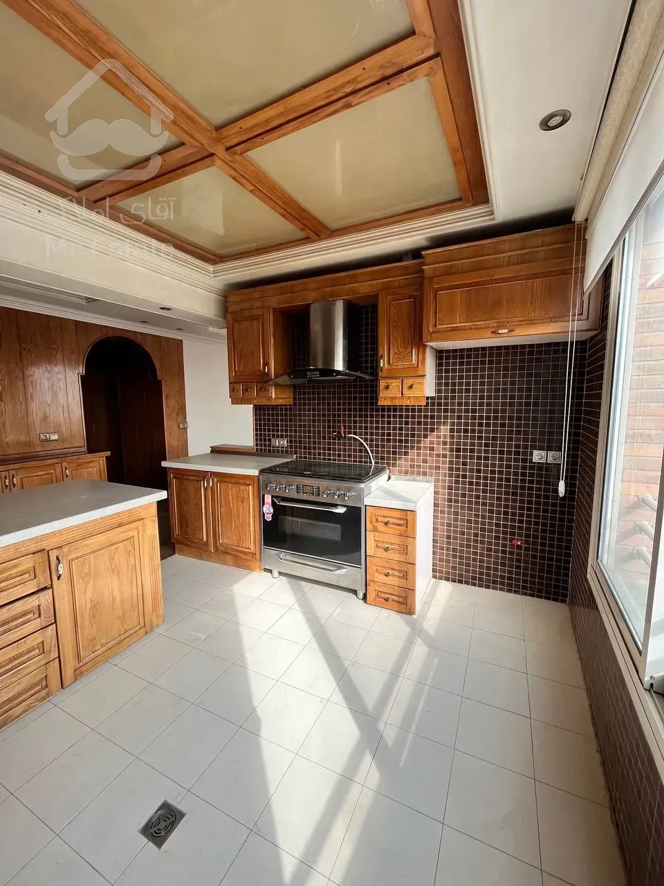 اجاره آپارتمان 164 متری در زعفرانیه