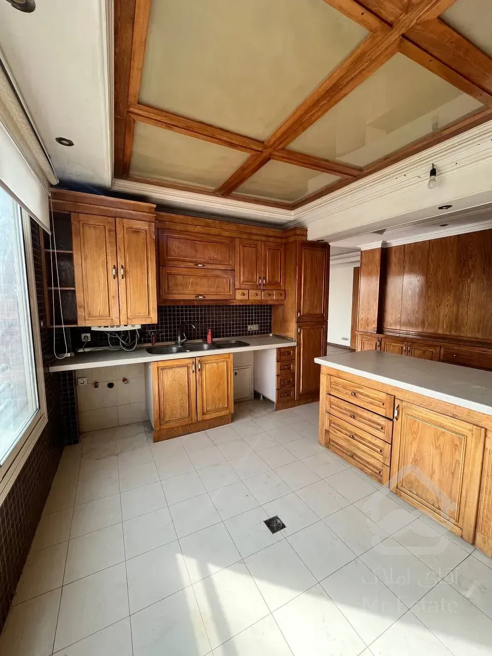 اجاره آپارتمان 164 متری در زعفرانیه