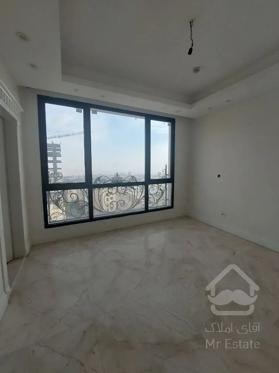 رهن آپارتمان 290 متری در ولنجک