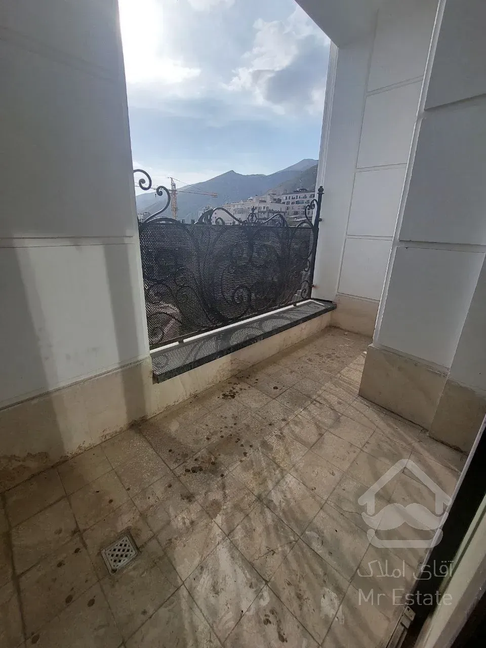 رهن آپارتمان 290 متری در ولنجک