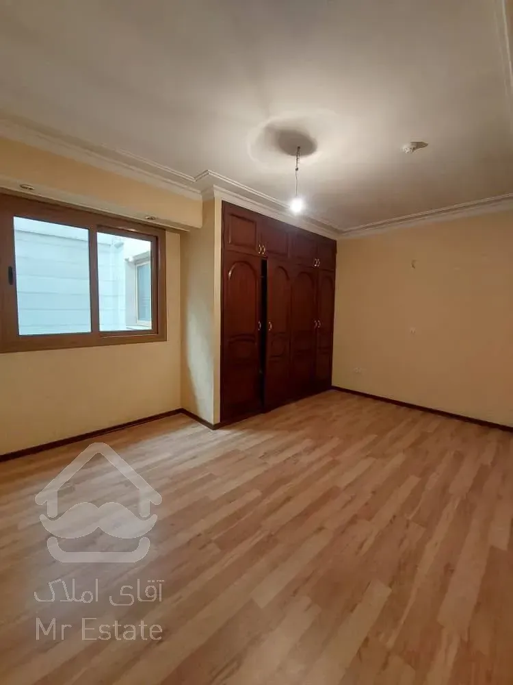 رهن آپارتمان 183 متری در ولنجک