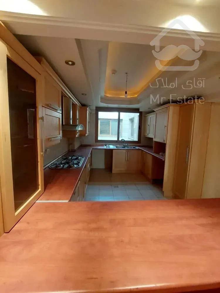 رهن آپارتمان 183 متری در ولنجک