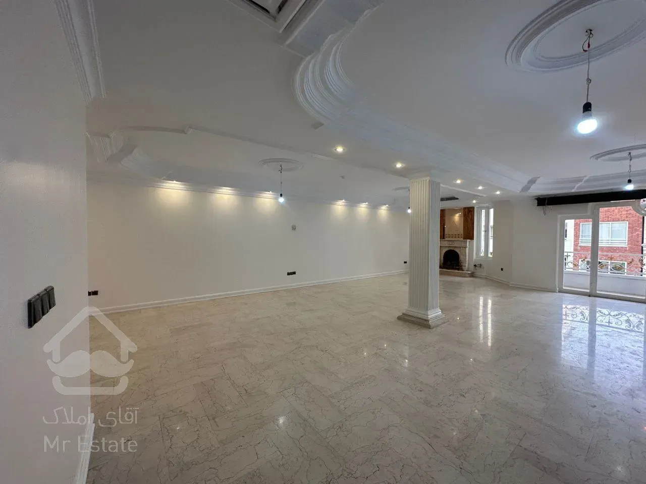 رهن آپارتمان 245 متری در زعفرانیه