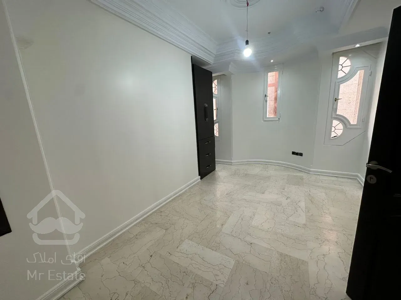 رهن آپارتمان 245 متری در زعفرانیه