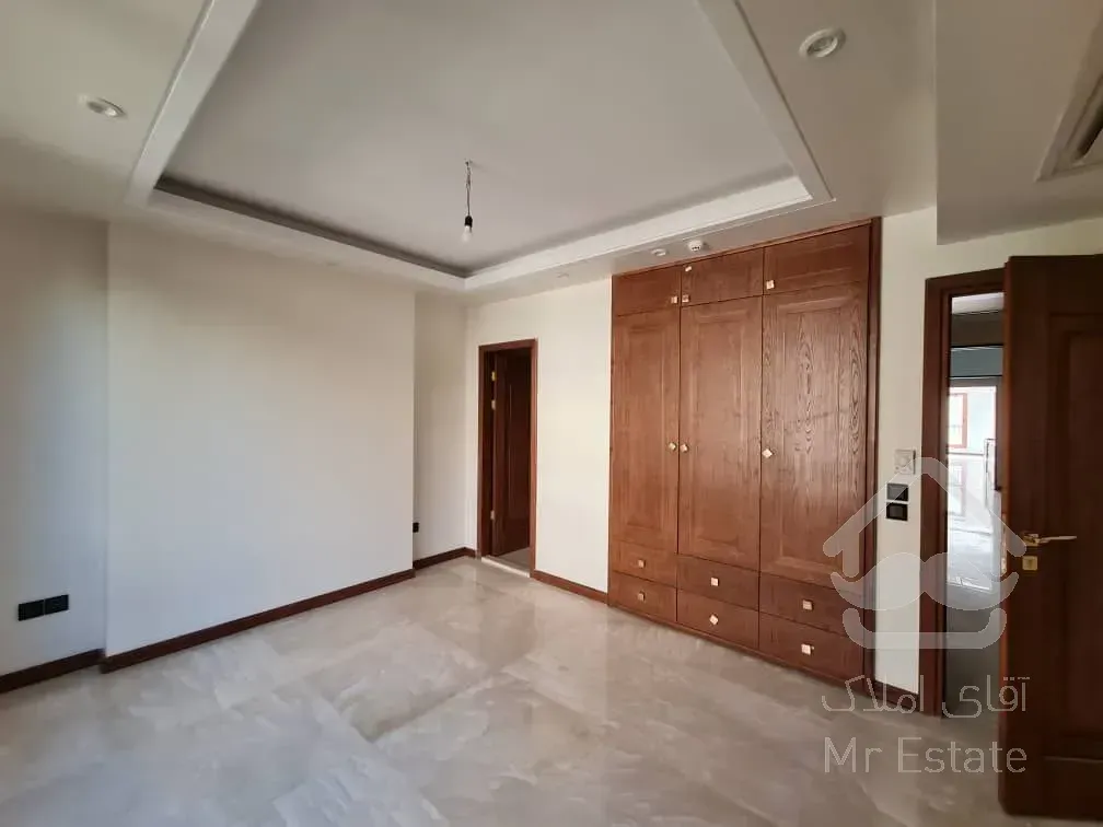 رهن آپارتمان 185 متری در ولنجک