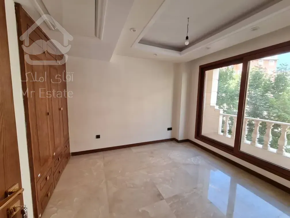 رهن آپارتمان 185 متری در ولنجک