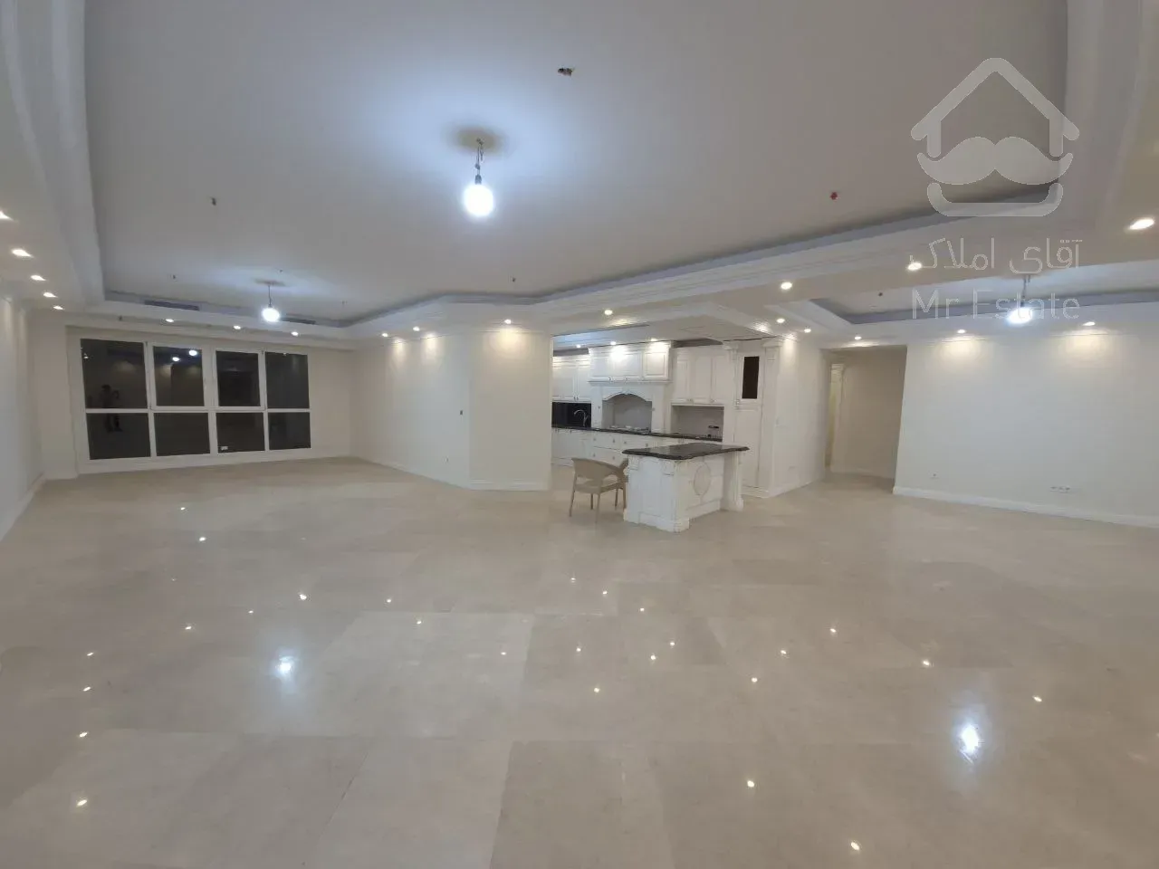 رهن آپارتمان 340 متری در ولنجک