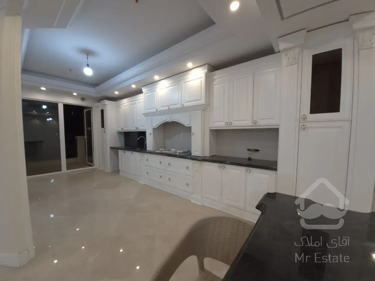 رهن آپارتمان 340 متری در ولنجک